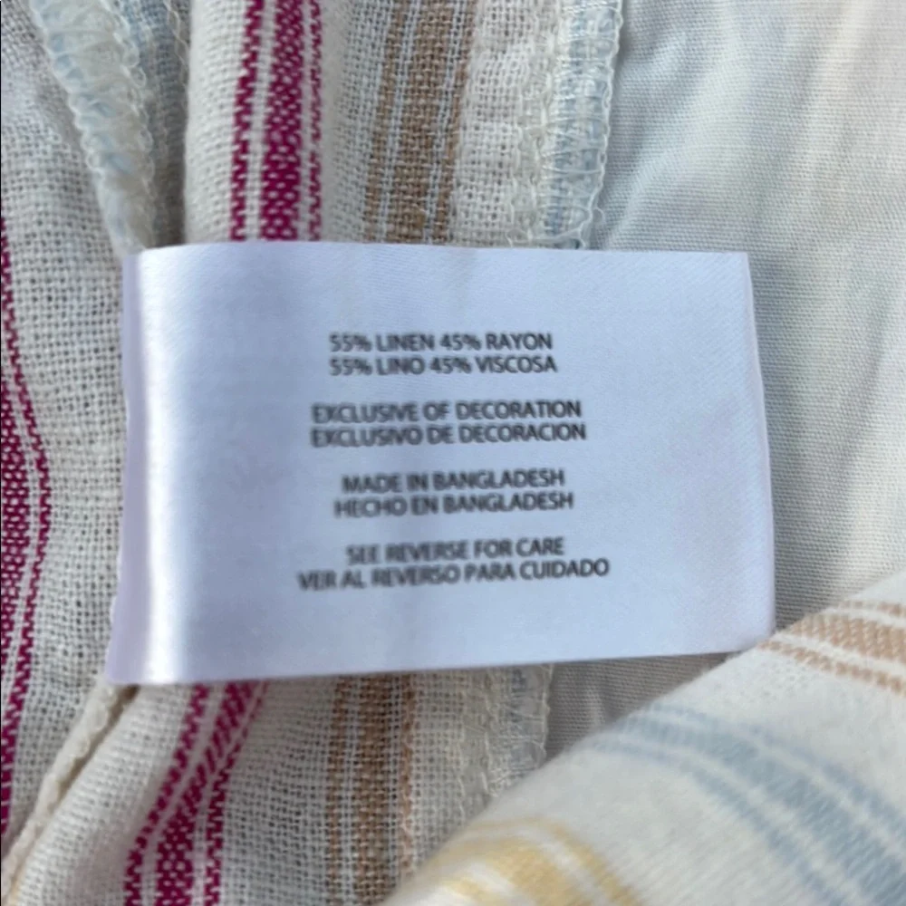 NWT GAP High Waist M Shorts in Linen/Rayon blend Cream w/ Stripes. Summer cool! - Picture 14 of 15